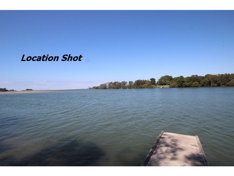 Oxley Island NSW 2430