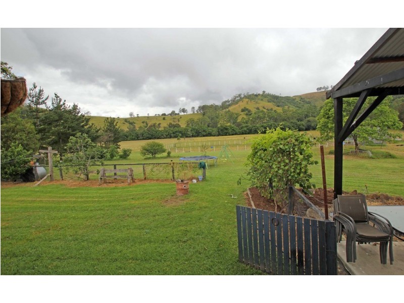 10 Beltana Close, Burrell Creek NSW 2429