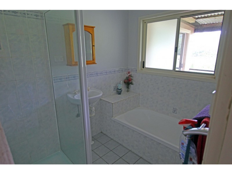 10 Beltana Close, Burrell Creek NSW 2429