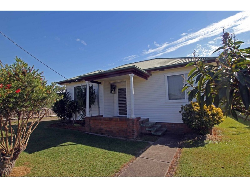 27 Chatham Avenue, Taree NSW 2430