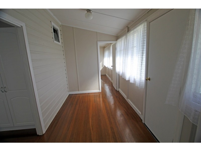 27 Chatham Avenue, Taree NSW 2430