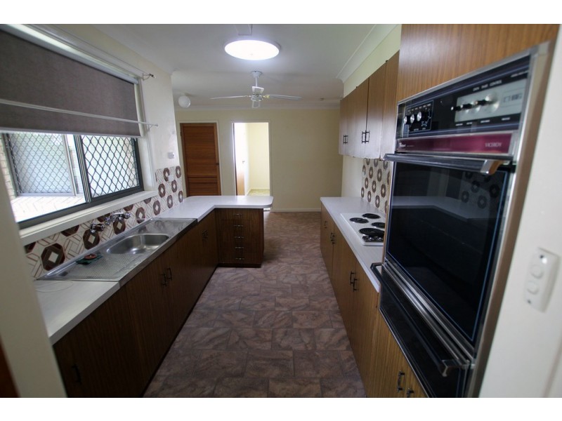 37 Kanangra Drive, Taree NSW 2430