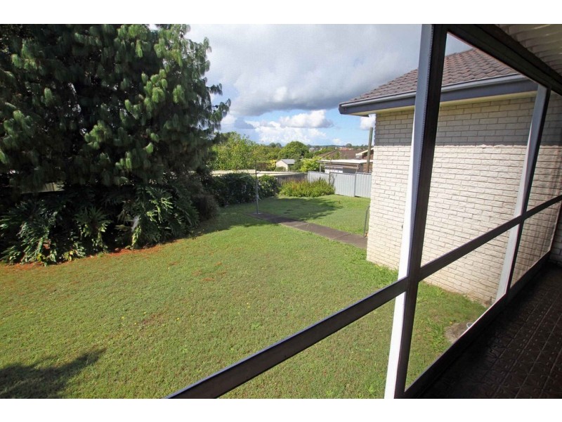 37 Kanangra Drive, Taree NSW 2430