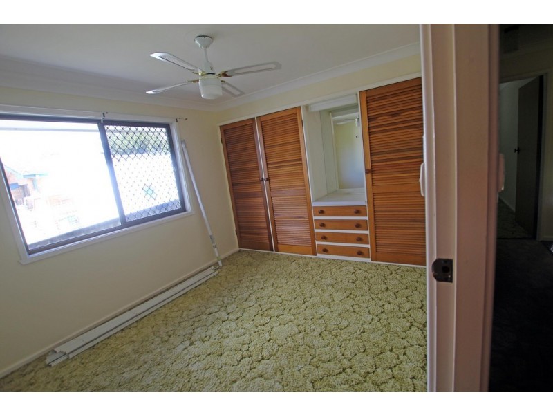 37 Kanangra Drive, Taree NSW 2430