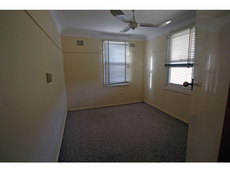 6 Latham Avenue, Taree NSW 2430