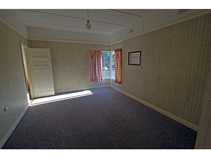 4 York Street, Taree NSW 2430