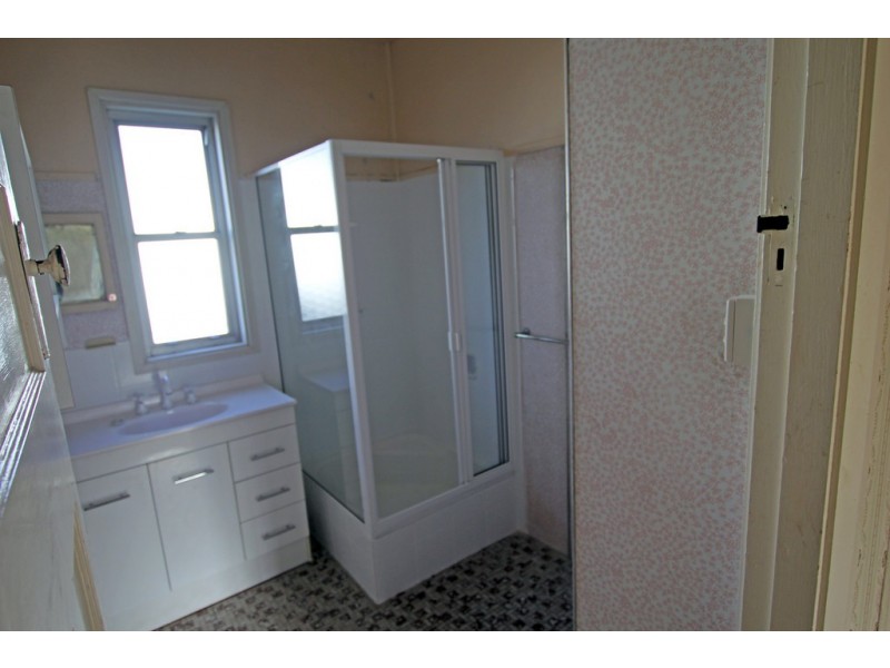 4 York Street, Taree NSW 2430