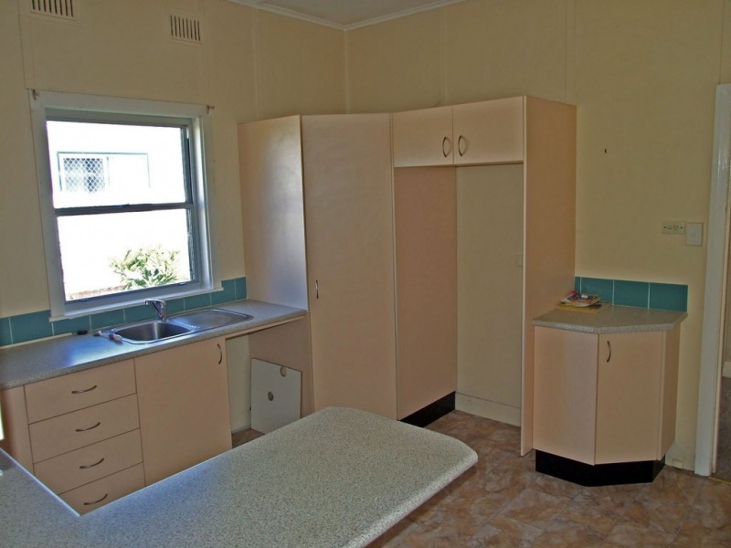 4 York Street, Taree NSW 2430