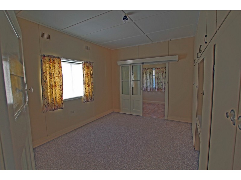 4 York Street, Taree NSW 2430