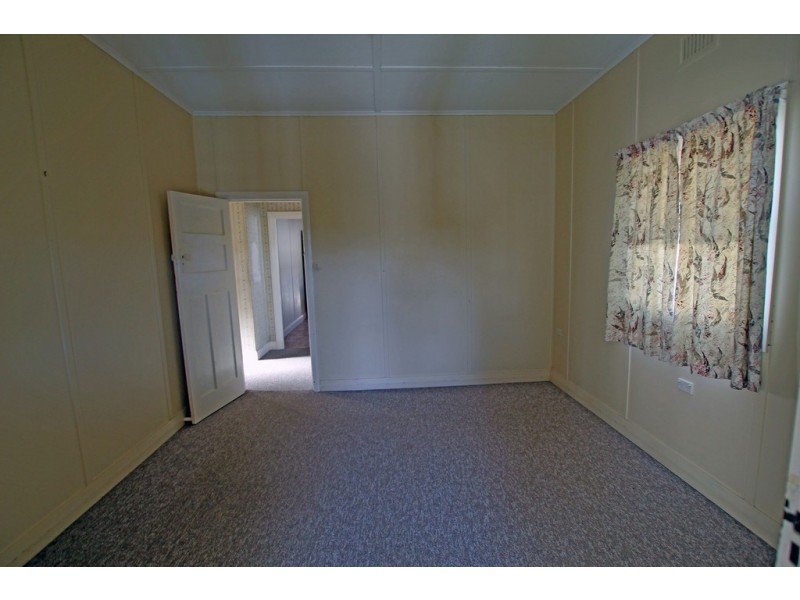 4 York Street, Taree NSW 2430