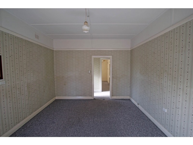 4 York Street, Taree NSW 2430