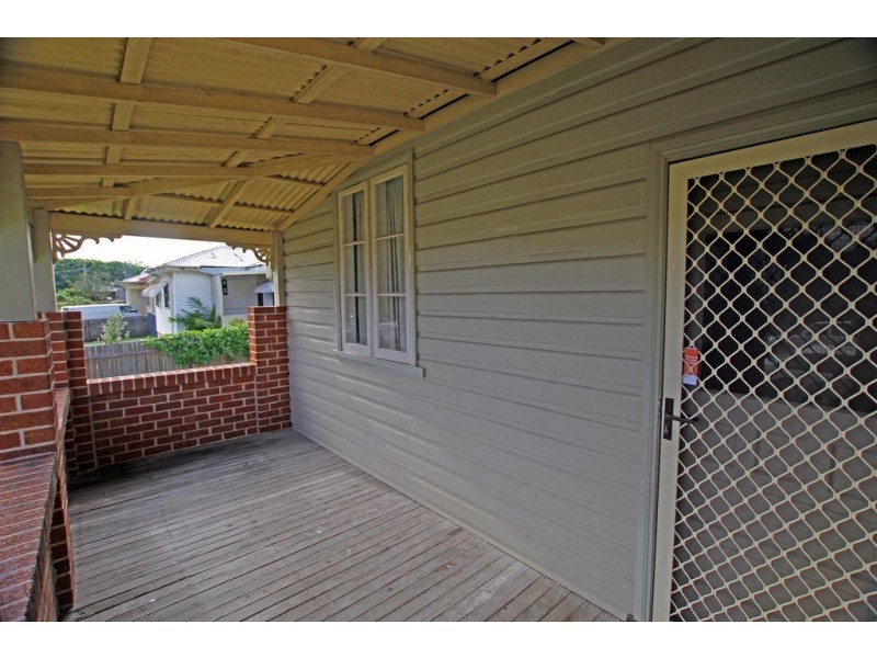 18 Beeton Parade, Taree NSW 2430