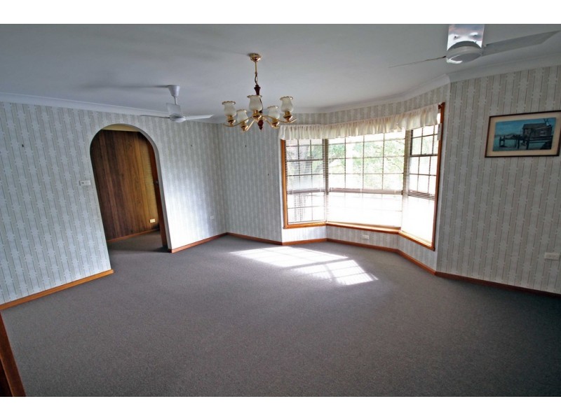 9 Bluegum Avenue, Wingham NSW 2429