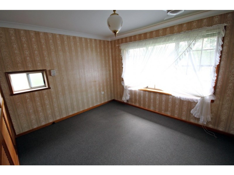 9 Bluegum Avenue, Wingham NSW 2429