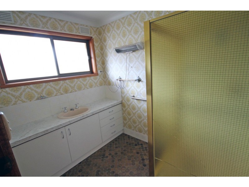 9 Bluegum Avenue, Wingham NSW 2429