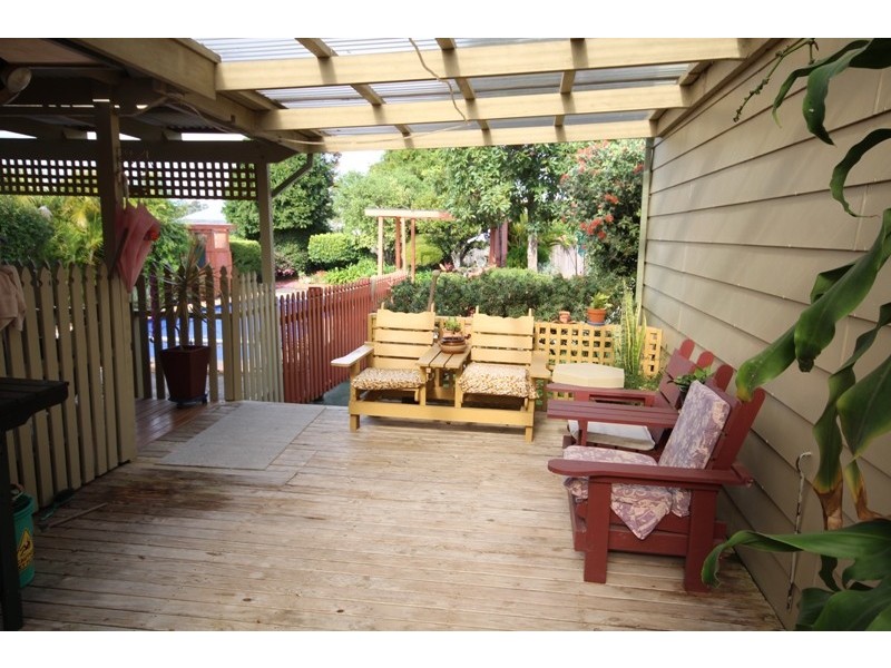 2 McLaughlin Avenue, Taree NSW 2430