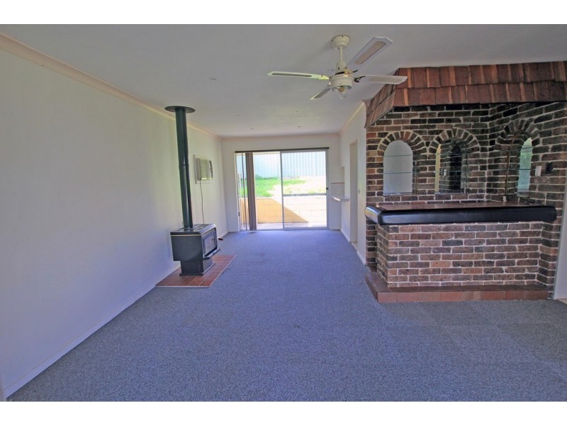23 Lambert Street, Wingham NSW 2429