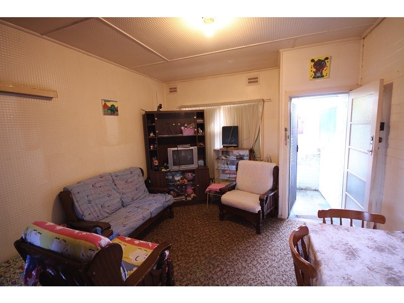 43 Florence Street, Taree NSW 2430