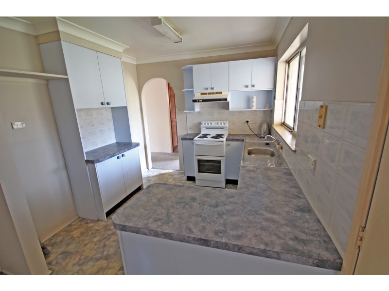 69 Bushland Drive, Taree NSW 2430