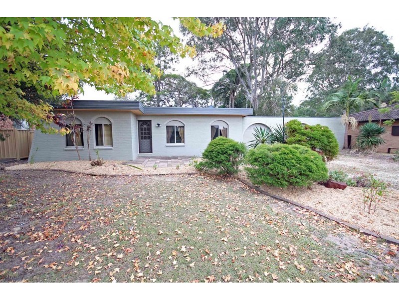 69 Bushland Drive, Taree NSW 2430