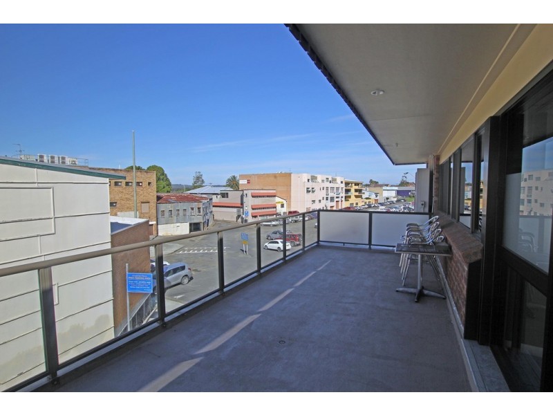 1/18A Pulteney Street, Taree NSW 2430