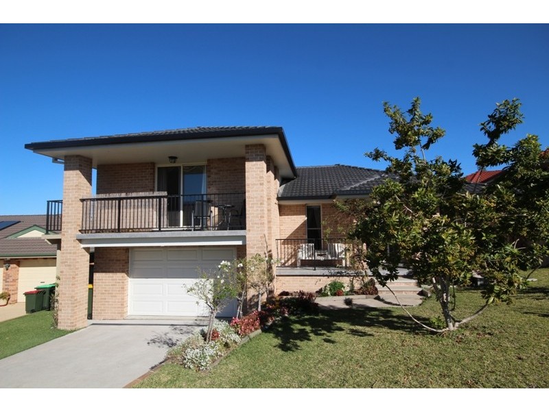 12 Wyanna Drive, Taree NSW 2430