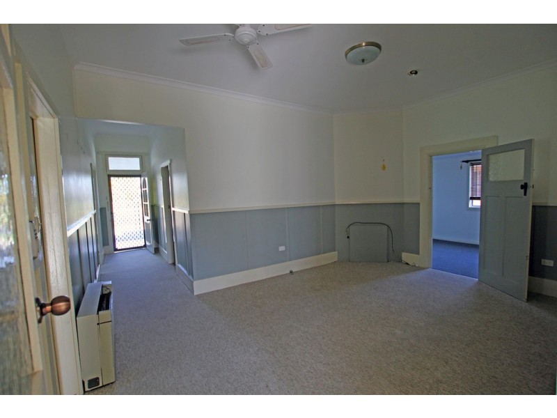 105 Edinburgh Drive, Taree NSW 2430