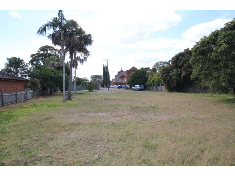 4 Church Crescent, Wingham NSW 2429