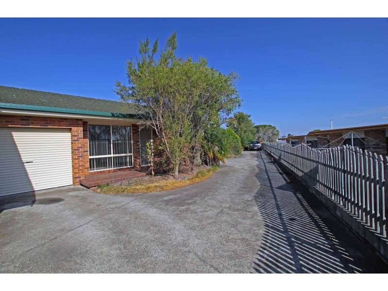2/126 High Street, Taree NSW 2430