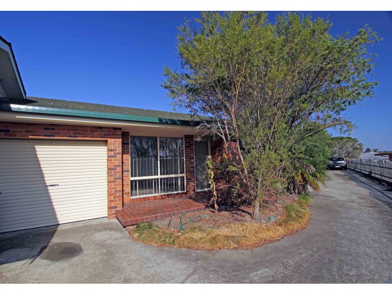 2/126 High Street, Taree NSW 2430