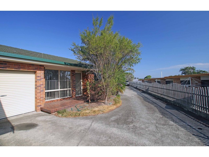 2/126 High Street, Taree NSW 2430