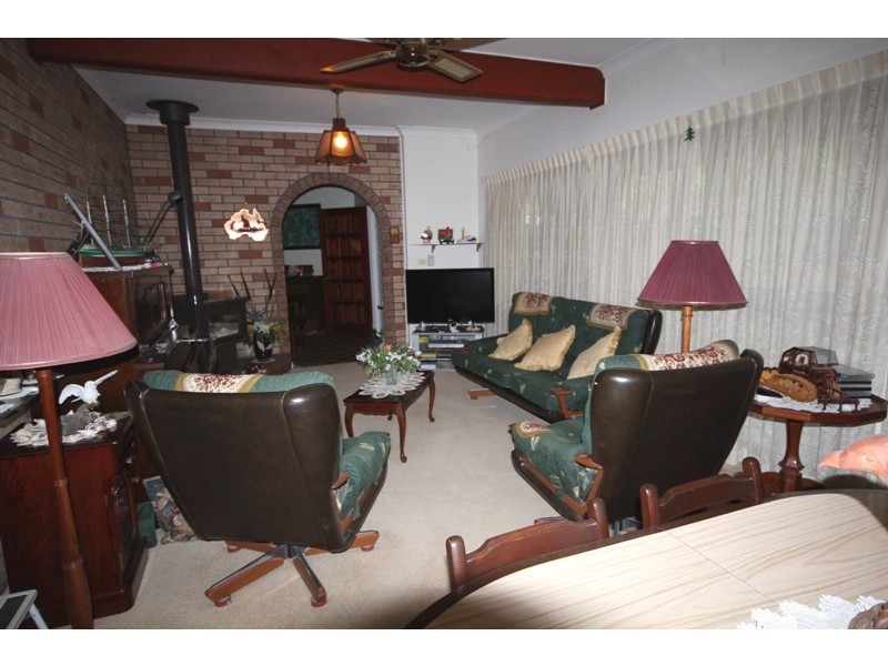 56 Murray Road, Wingham NSW 2429