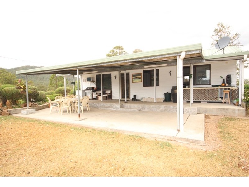 2898 Nowendoc Road, Caffreys Flat NSW 2424