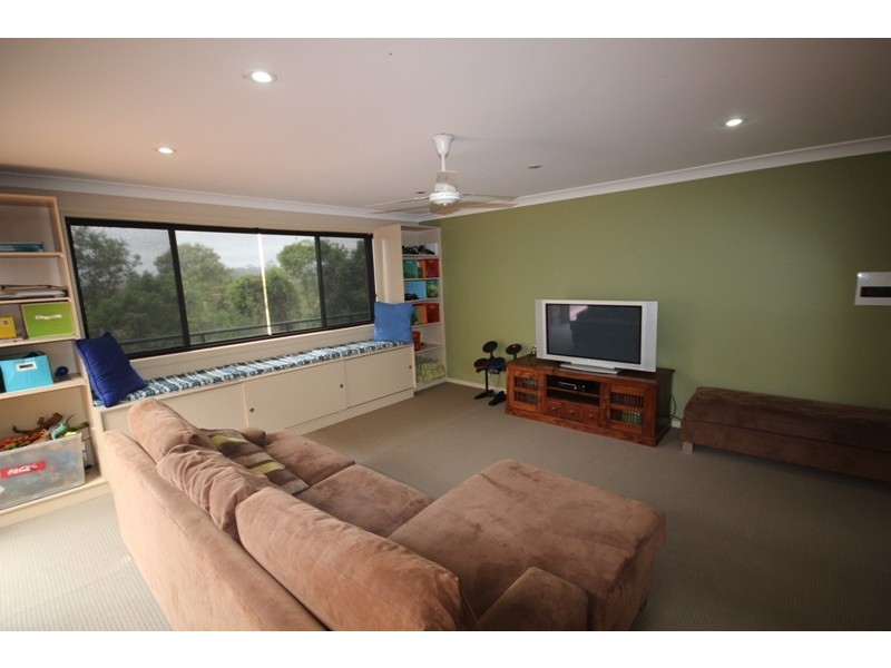 21 Riverview Drive, Wingham NSW 2429