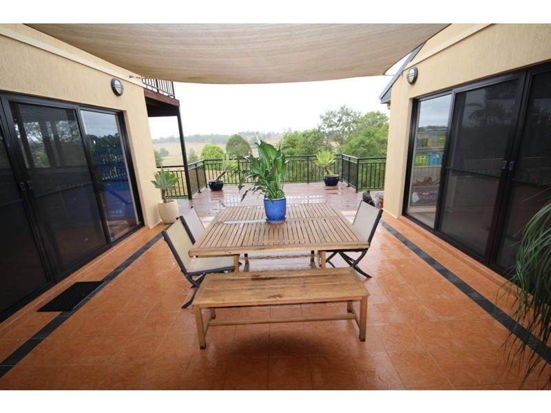 21 Riverview Drive, Wingham NSW 2429