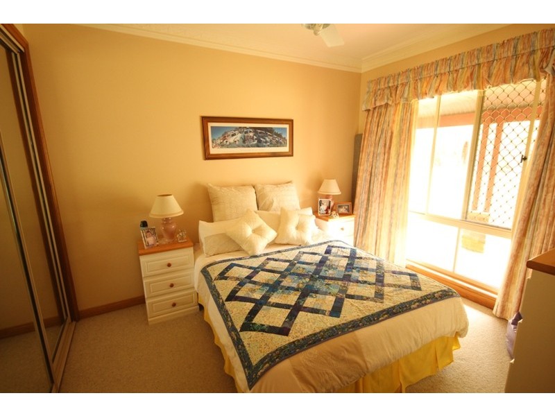 2 Meadowview Drive, Cundletown NSW 2430