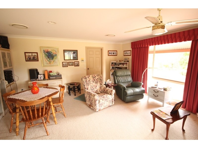 2 Meadowview Drive, Cundletown NSW 2430