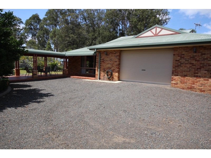 2 Meadowview Drive, Cundletown NSW 2430