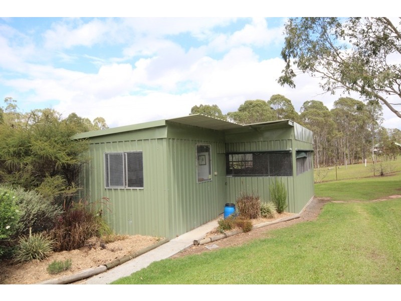 1 Apanie Close, Wingham NSW 2429
