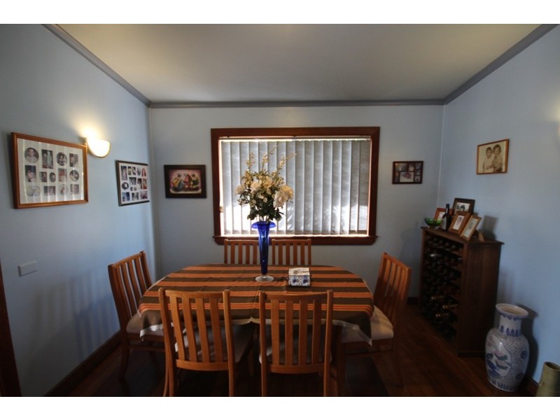 16 Old Bar Road, Old Bar NSW 2430