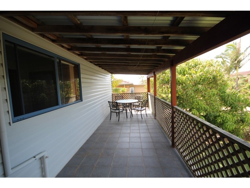 16 Old Bar Road, Old Bar NSW 2430