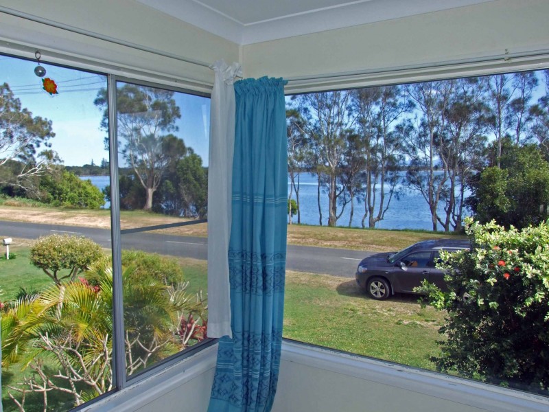 59 Main Road, Manning Point NSW 2430