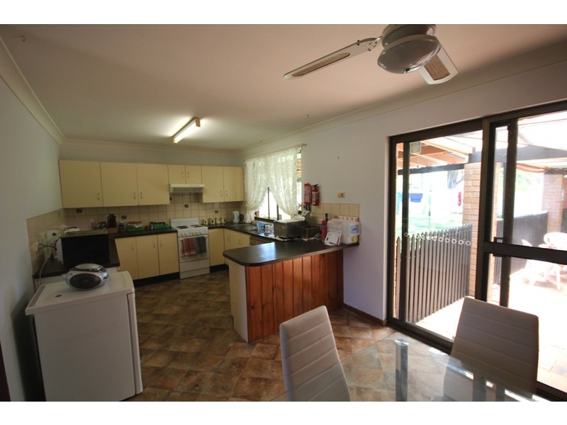 67 Bushland Drive, Taree NSW 2430