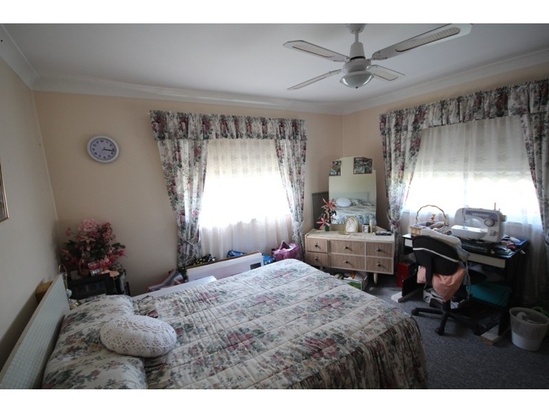 24 Plummer Street, Taree NSW 2430