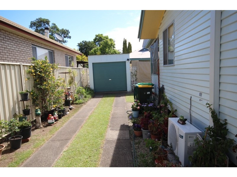 24 Plummer Street, Taree NSW 2430