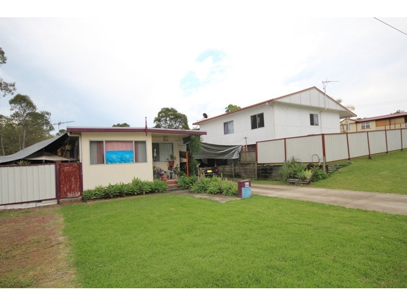 1 and 2 / 2 Allan Street, Wingham NSW 2429