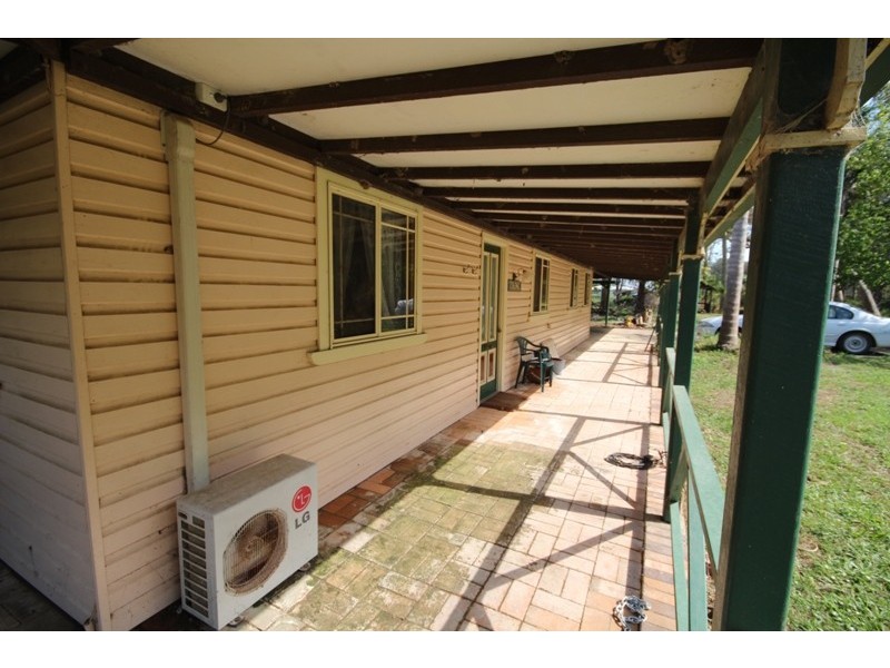 10 Greenaway Lane, Oxley Island NSW 2430
