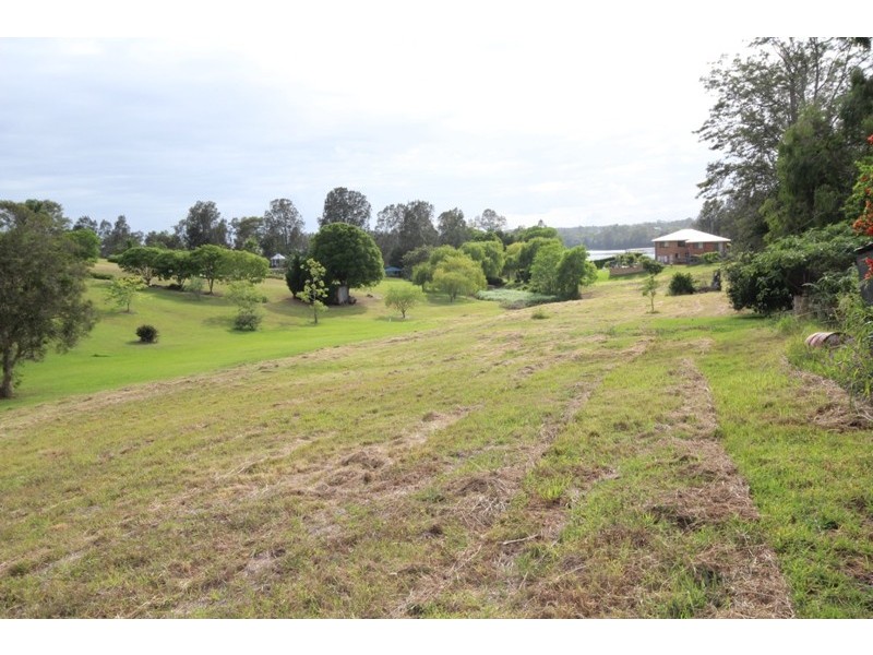 13 Washington Street, Tinonee NSW 2430