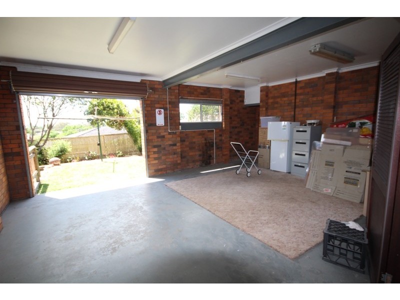 27 Ritchie Crescent, Taree NSW 2430