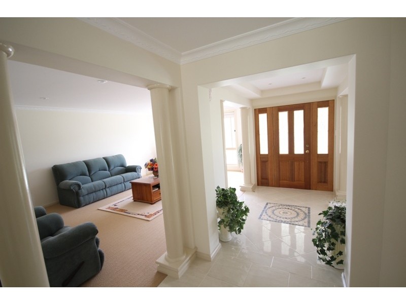 22 Mullalone Place, Pampoolah NSW 2430